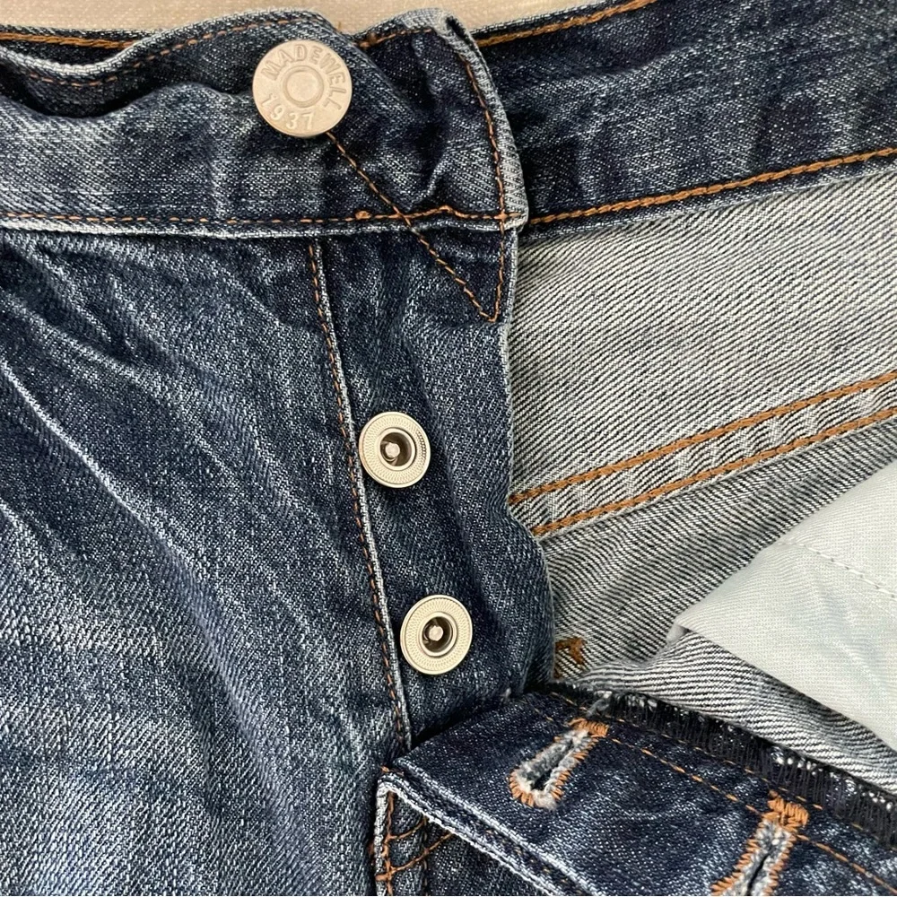 Madewell women’s dark wash denim boyshorts size 29